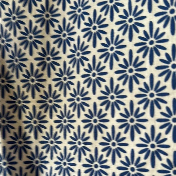 Talbots Blue Patterned Sleeveless Top - Picture 6 of 8